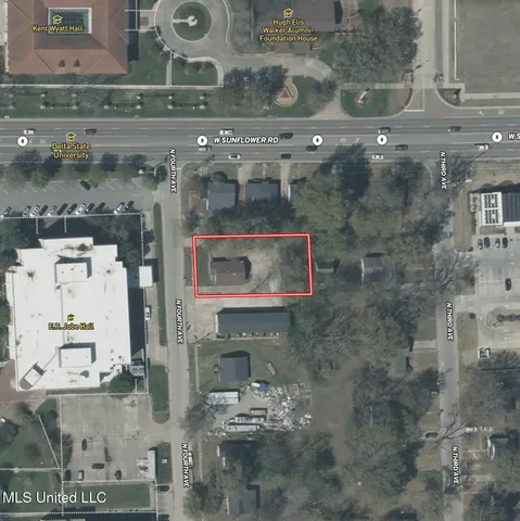 $127,500 | 222 North 4th Avenue, Cleveland, MS 38732