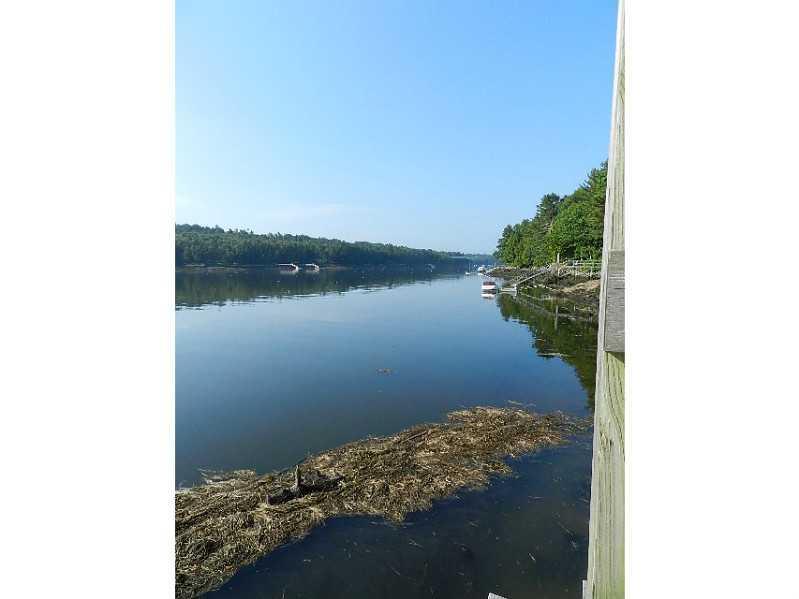 135 Cushman Point Road Wiscasset, ME 04578 - Photo 4 of 26 View.