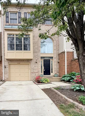 $3,800 | 6622 Frost Lake Lane, Alexandria, VA 22315