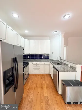 $3,800 | 6622 Frost Lake Lane, Alexandria, VA 22315