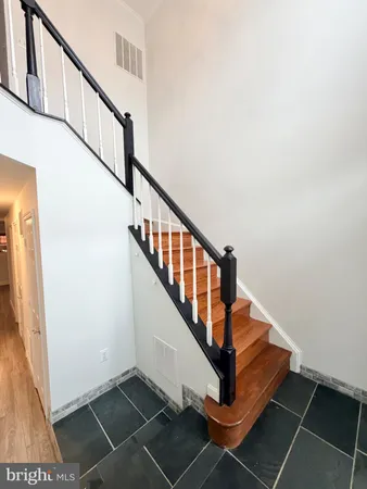 $3,800 | 6622 Frost Lake Lane, Alexandria, VA 22315