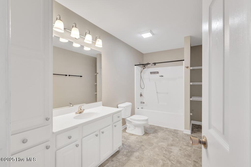 101 Ole Field Circle, Unit D Newport, NC 28570 - Photo 13 of 23 425A8524