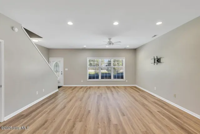 $1,800 | 101 Ole Field Circle, Unit D, Newport, NC 28570