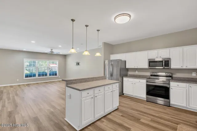 $1,800 | 101 Ole Field Circle, Unit D, Newport, NC 28570