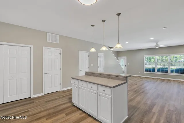 $1,800 | 101 Ole Field Circle, Unit D, Newport, NC 28570