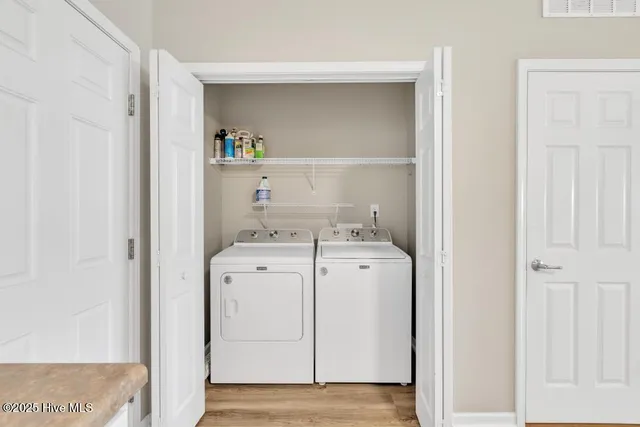 $1,800 | 101 Ole Field Circle, Unit D, Newport, NC 28570