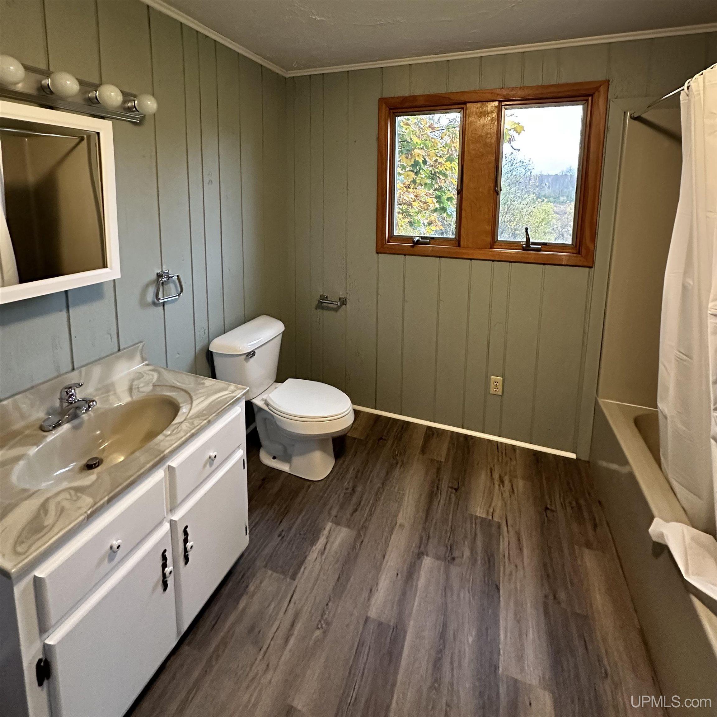 7331 County 426 M.5 Road Gladstone, MI 49837 - Photo 6 of 12 Gallery Image 6