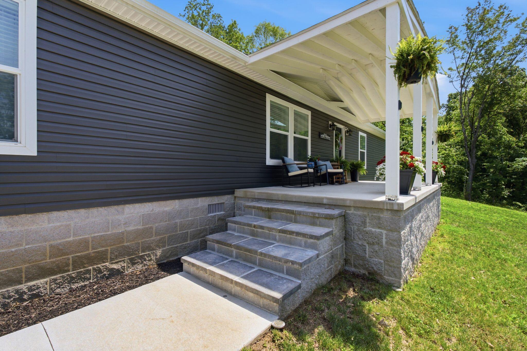779 Narrow Gap Road Paint Lick, KY 40461 - Photo 6 of 59 20_dsc03752