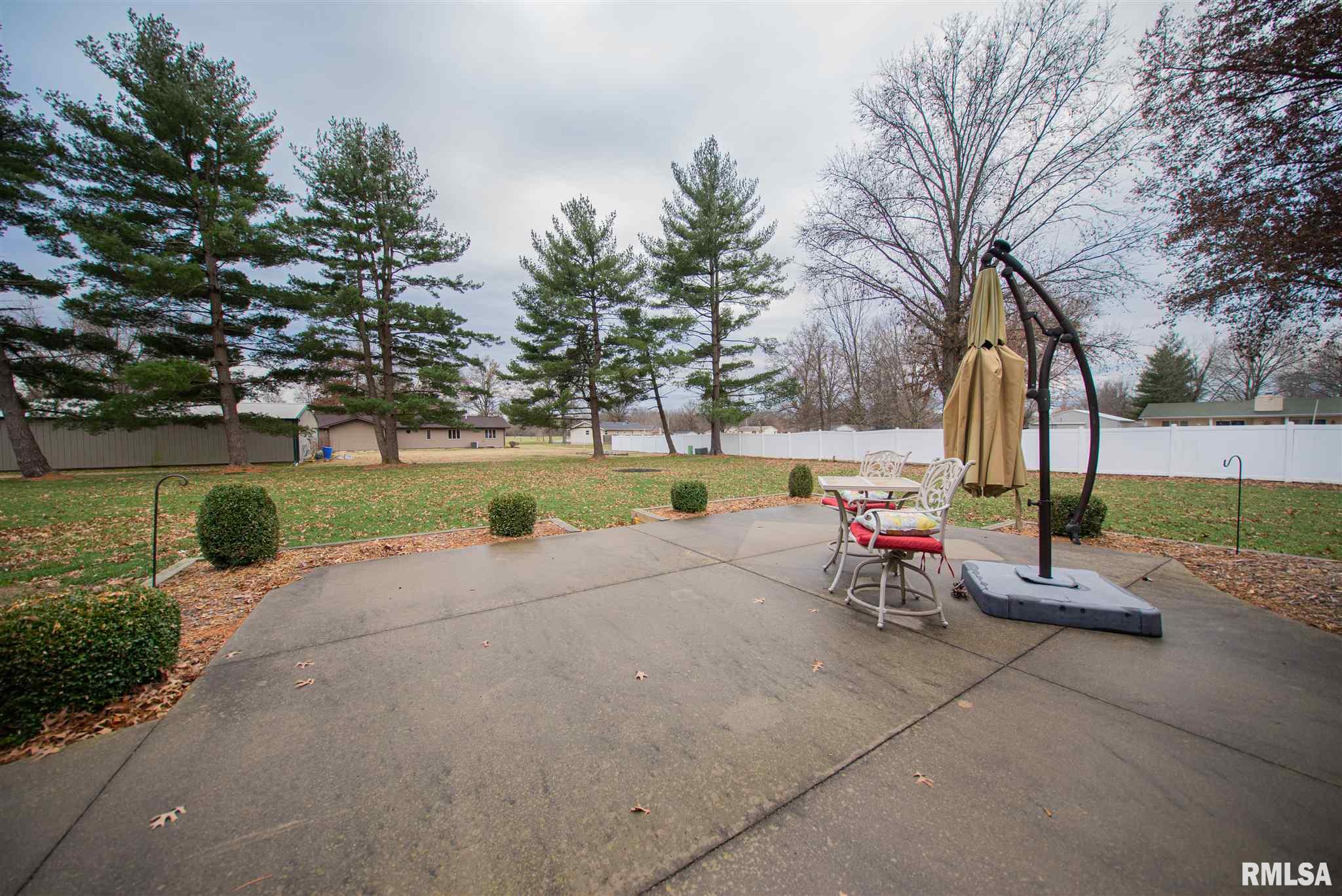 108 Philip Road Christopher, IL 62822 - Photo 35 of 36 Gallery Image 35