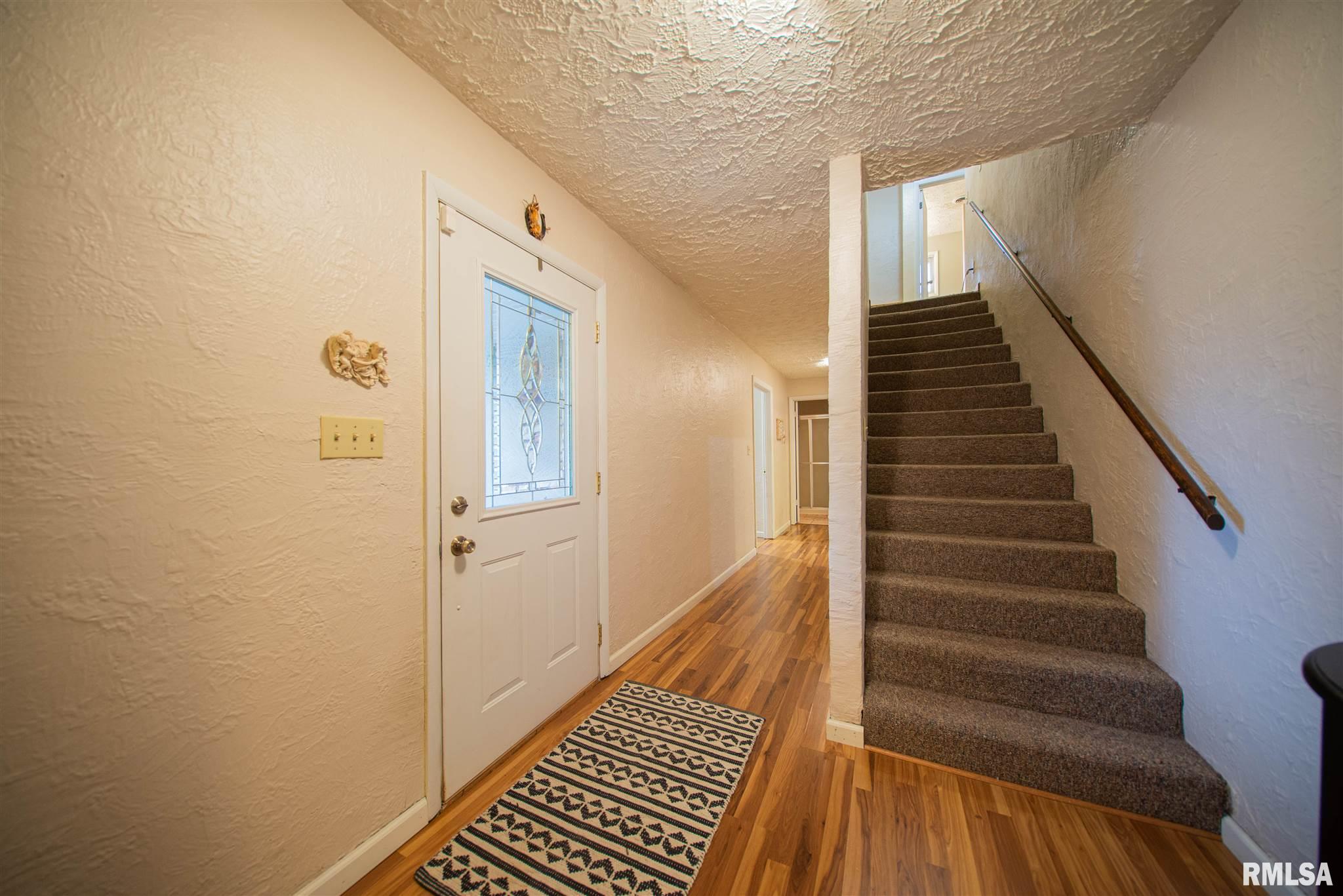 108 Philip Road Christopher, IL 62822 - Photo 4 of 36 Gallery Image 4