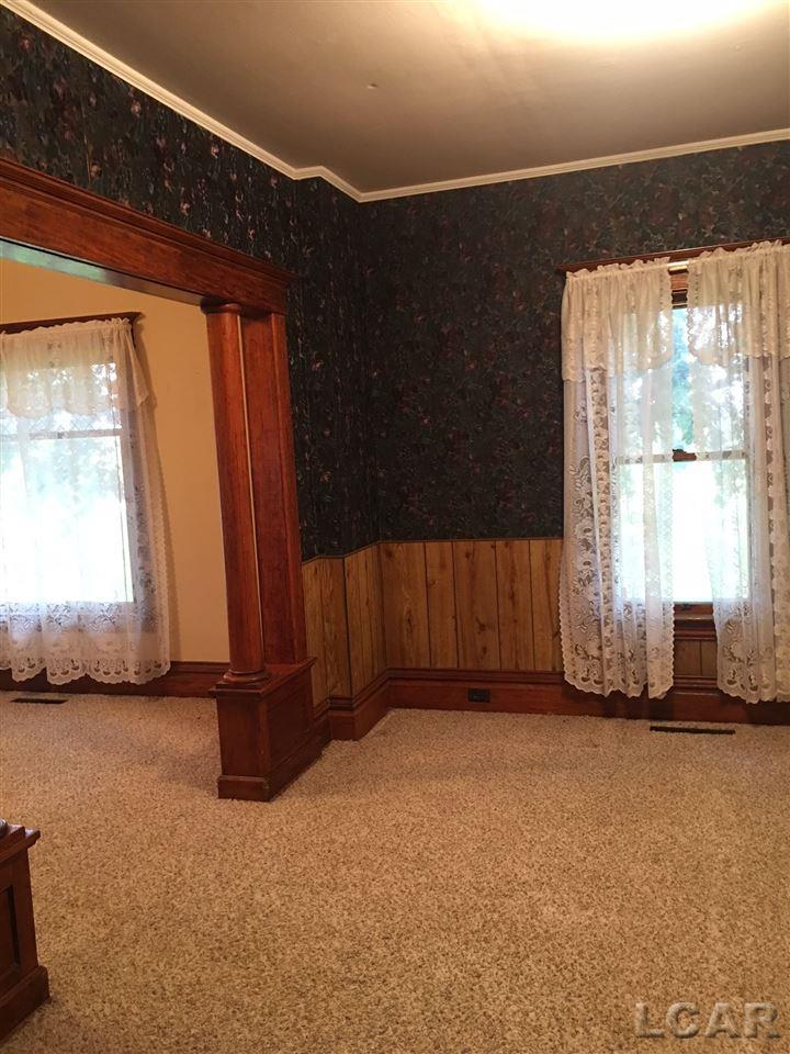 6785 Burton Road Adrian, MI 49221 - Photo 4 of 22 31362086-3.JPG