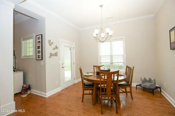 $2,300 | 373 Kerr Lake Road, Aberdeen, NC 28315