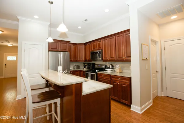 $2,300 | 373 Kerr Lake Road, Aberdeen, NC 28315