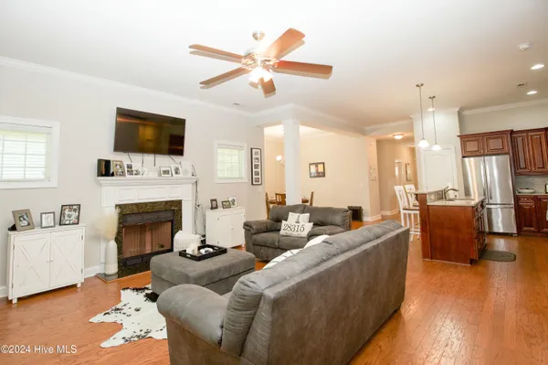 $2,300 | 373 Kerr Lake Road, Aberdeen, NC 28315