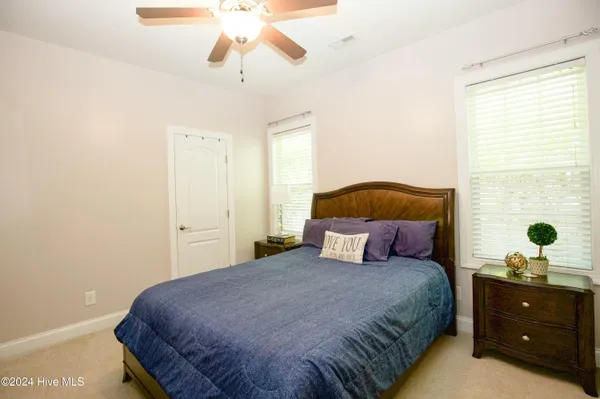 $2,300 | 373 Kerr Lake Road, Aberdeen, NC 28315