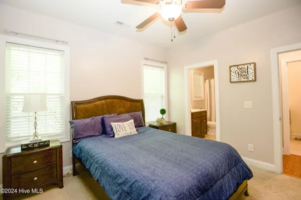 $2,300 | 373 Kerr Lake Road, Aberdeen, NC 28315