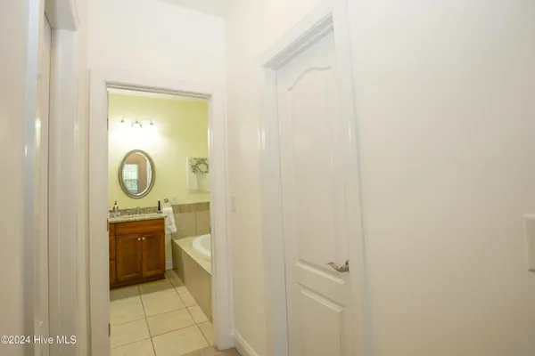 $2,300 | 373 Kerr Lake Road, Aberdeen, NC 28315