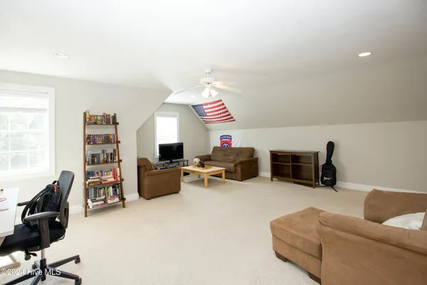 $2,300 | 373 Kerr Lake Road, Aberdeen, NC 28315