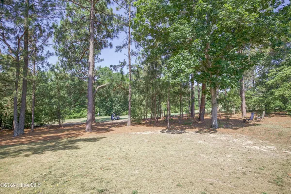 $2,300 | 373 Kerr Lake Road, Aberdeen, NC 28315