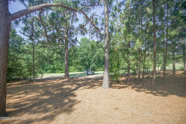 $2,300 | 373 Kerr Lake Road, Aberdeen, NC 28315