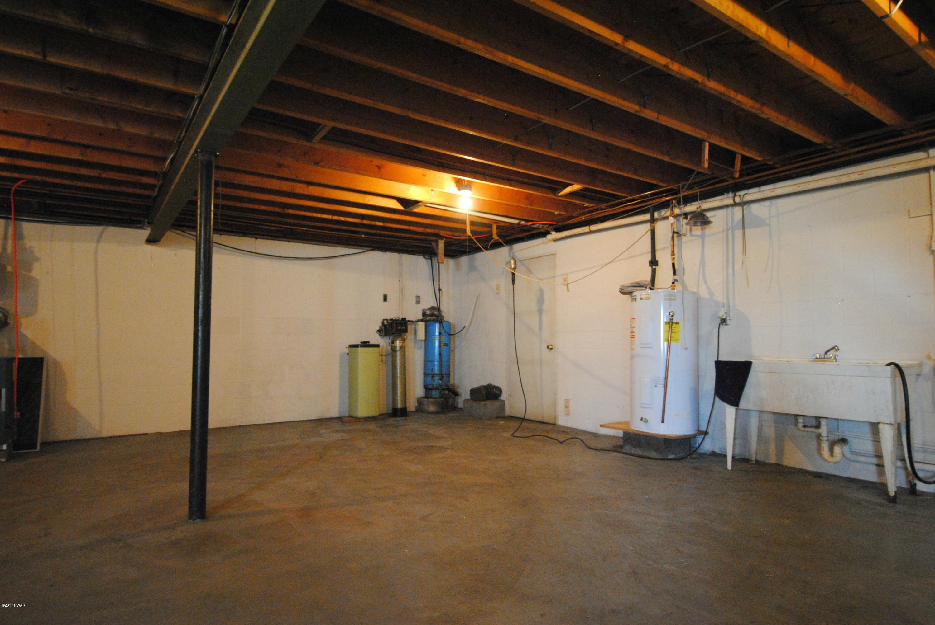 57 Burns Road Waymart, PA 18472 - Photo 14 of 20 Large Full Basement