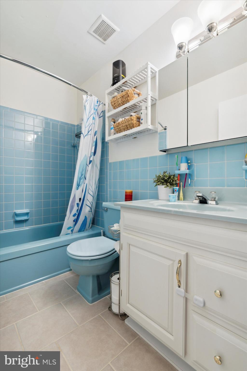 104 Lewis Road Havertown, PA 19083 - Photo 14 of 29 Hall Bathroom