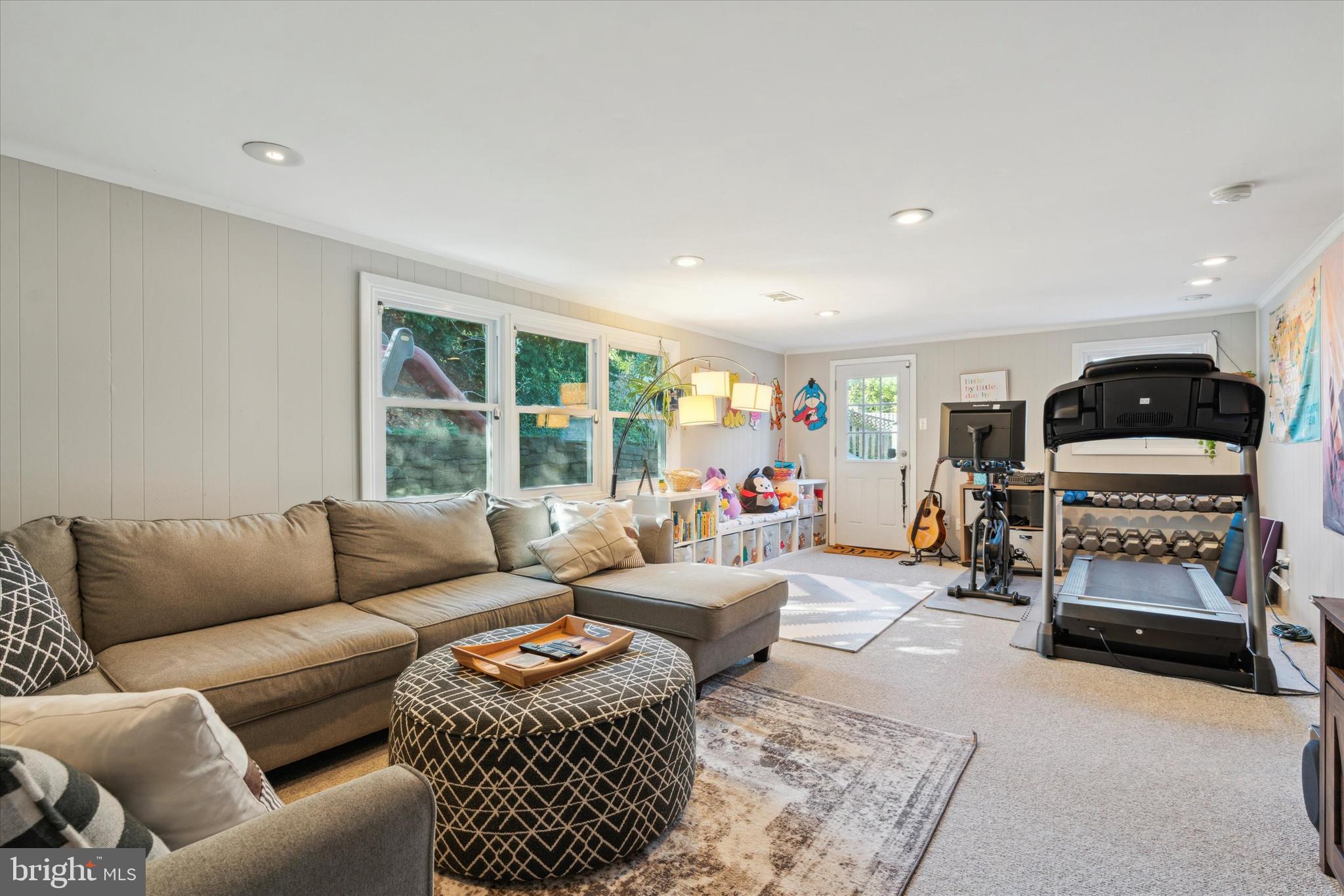 104 Lewis Road Havertown, PA 19083 - Photo 8 of 29 Great Room
