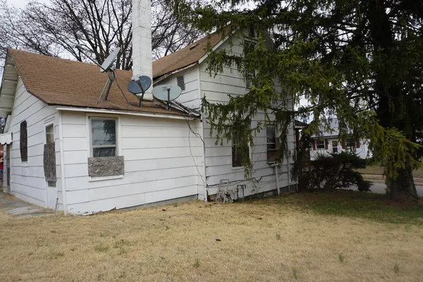 $16,000 | 109 South Washington, Sparta, IL 62286