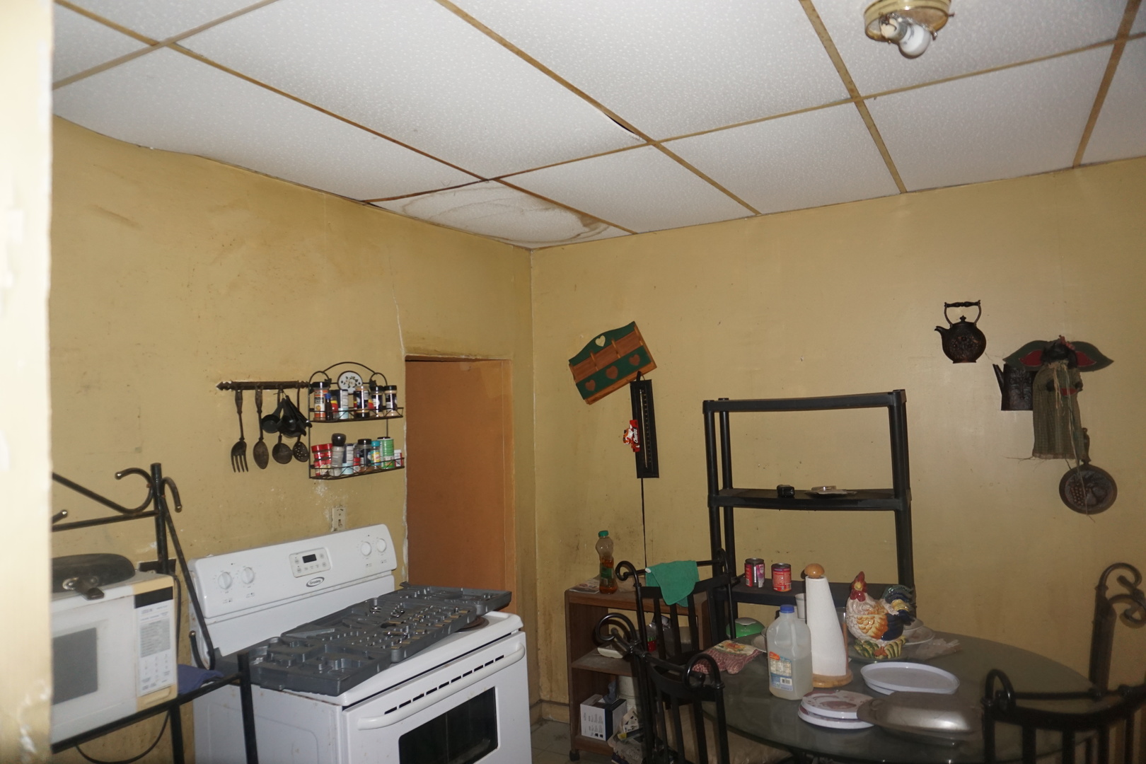 109 South Washington Sparta, IL 62286 - Photo 2 of 13 a view of a workspace with furniture