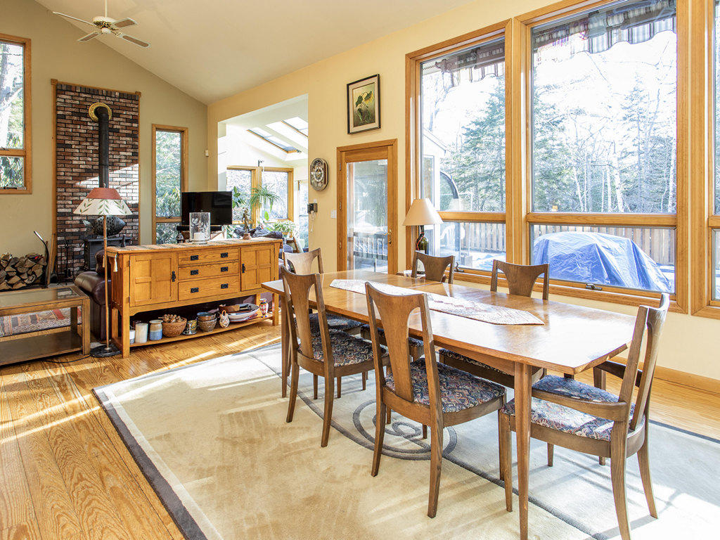10 Capitol Island Road Southport, ME 04576 - Photo 15 of 33 Dining Room with Access to Pool Deck