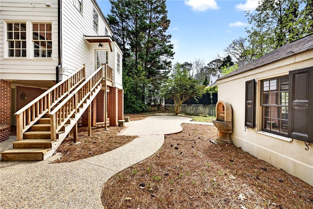 596 West Wesley Road Northwest Atlanta, GA 30305 - Photo 49 of 60 a view of entryway with a front door