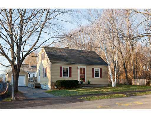 18 Sylvia Road Portland, ME 04103 - Photo 1 of 13 Exterior Front.