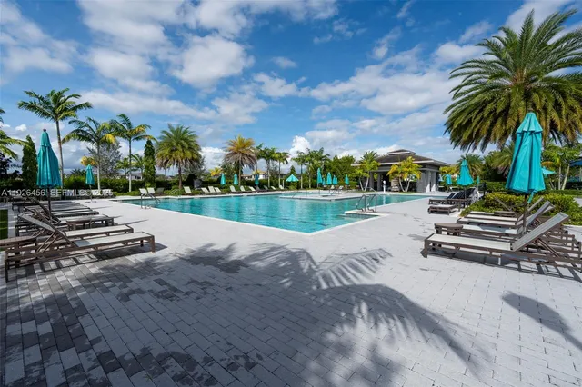 $1,599,000 | 10915 Moore Drive, Parkland, FL 33076