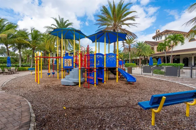 $1,599,000 | 10915 Moore Drive, Parkland, FL 33076