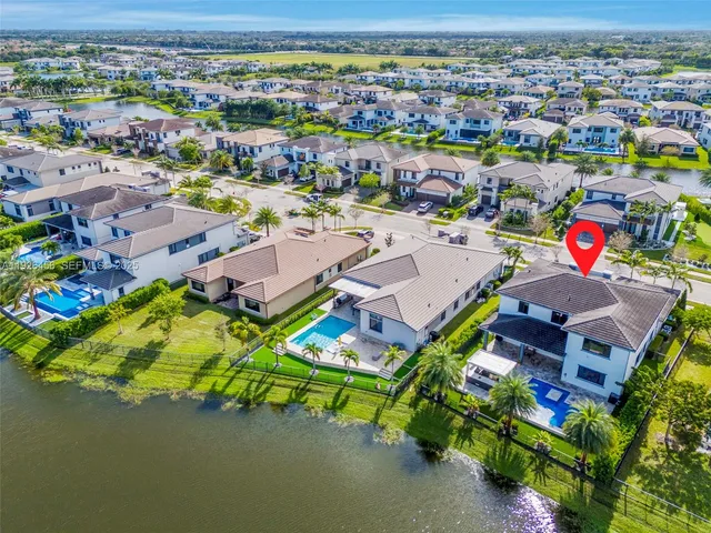 $1,599,000 | 10915 Moore Drive, Parkland, FL 33076