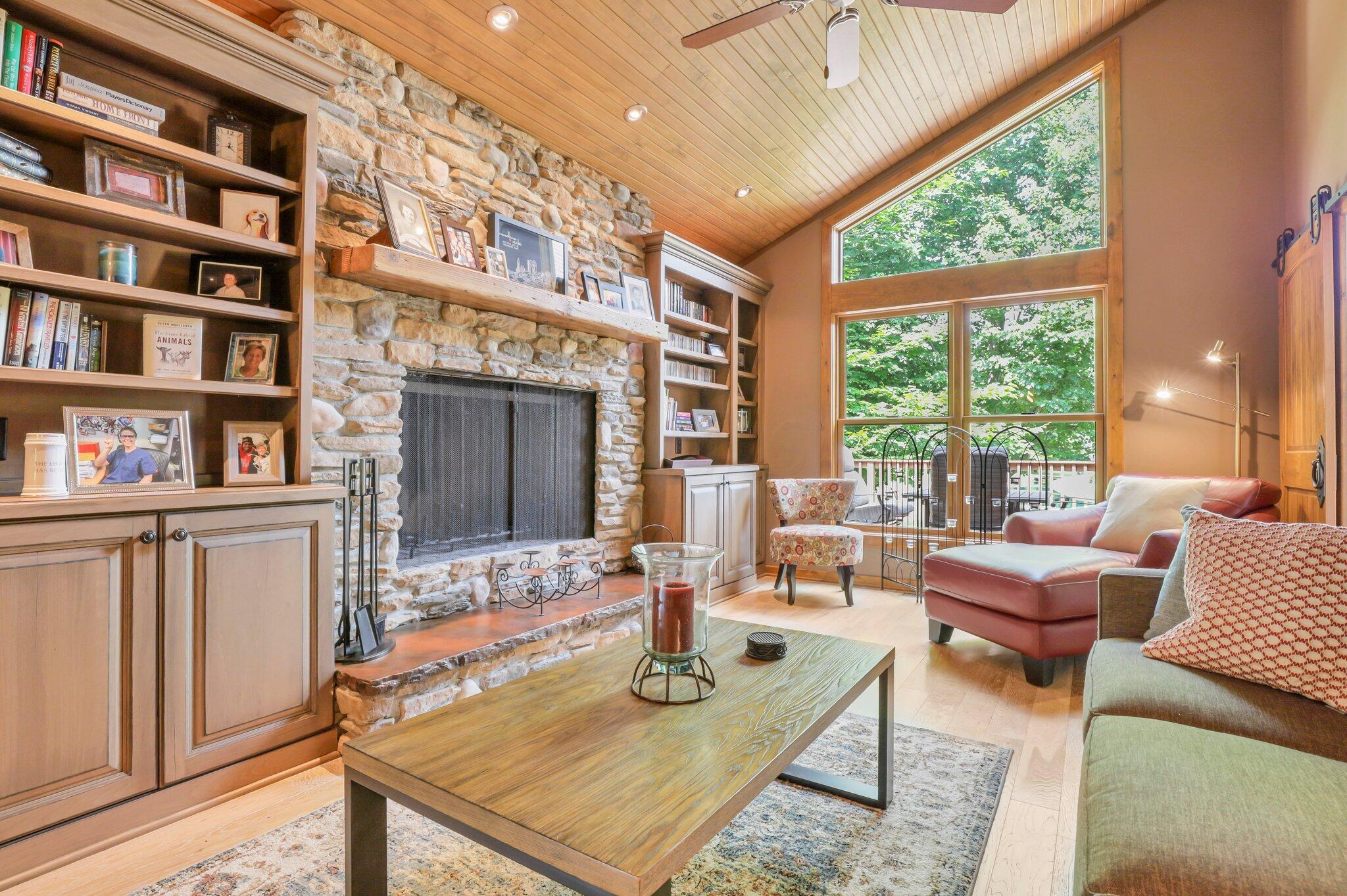 7676 Smoke Road Southwest Pataskala, OH 43062 - Photo 42 of 91 Family Room
