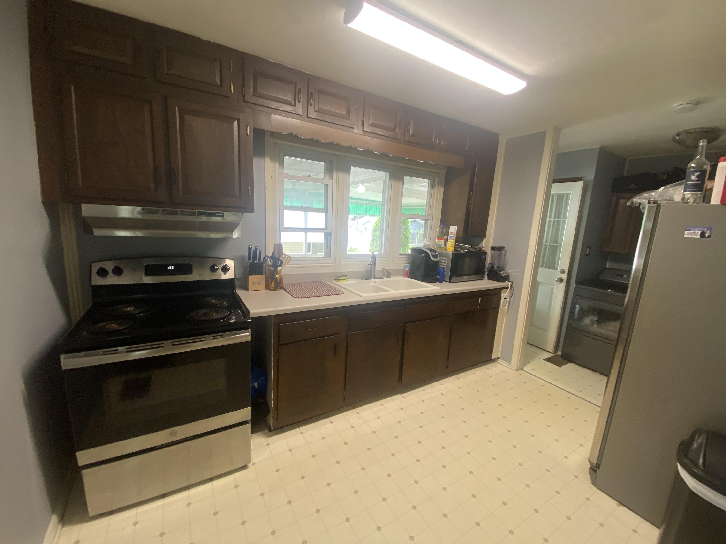 106 Packer Road Oak Ridge, TN 37830 - Photo 8 of 17 E2588718-B65E-4141-BCE2-51C093625552