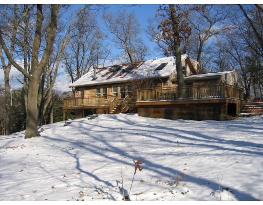 193 Stockbridge Road Scituate, MA 02066 - Photo 1 of 5 Gallery Image 1
