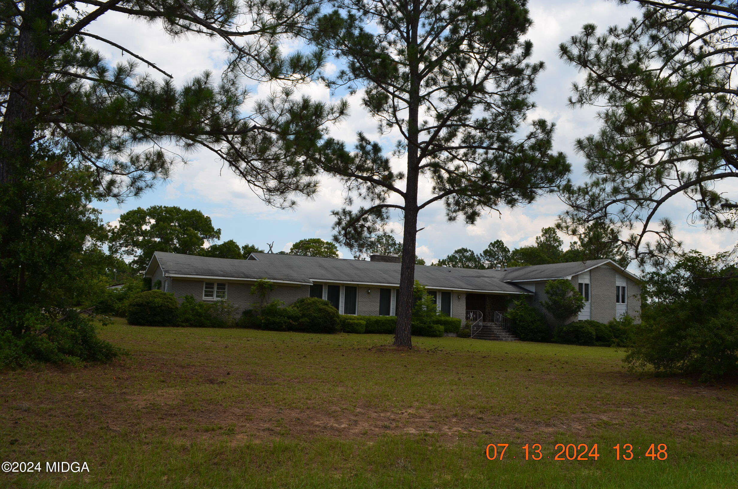 7097 Chant Road Lizella, GA 31052 - Photo 1 of 17 2024-07-13 13.48.40