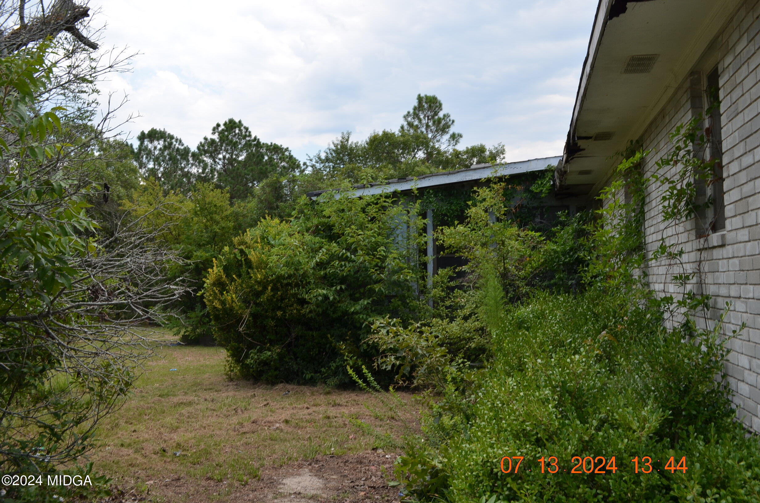 7097 Chant Road Lizella, GA 31052 - Photo 14 of 17 2024-07-13 13.44.58