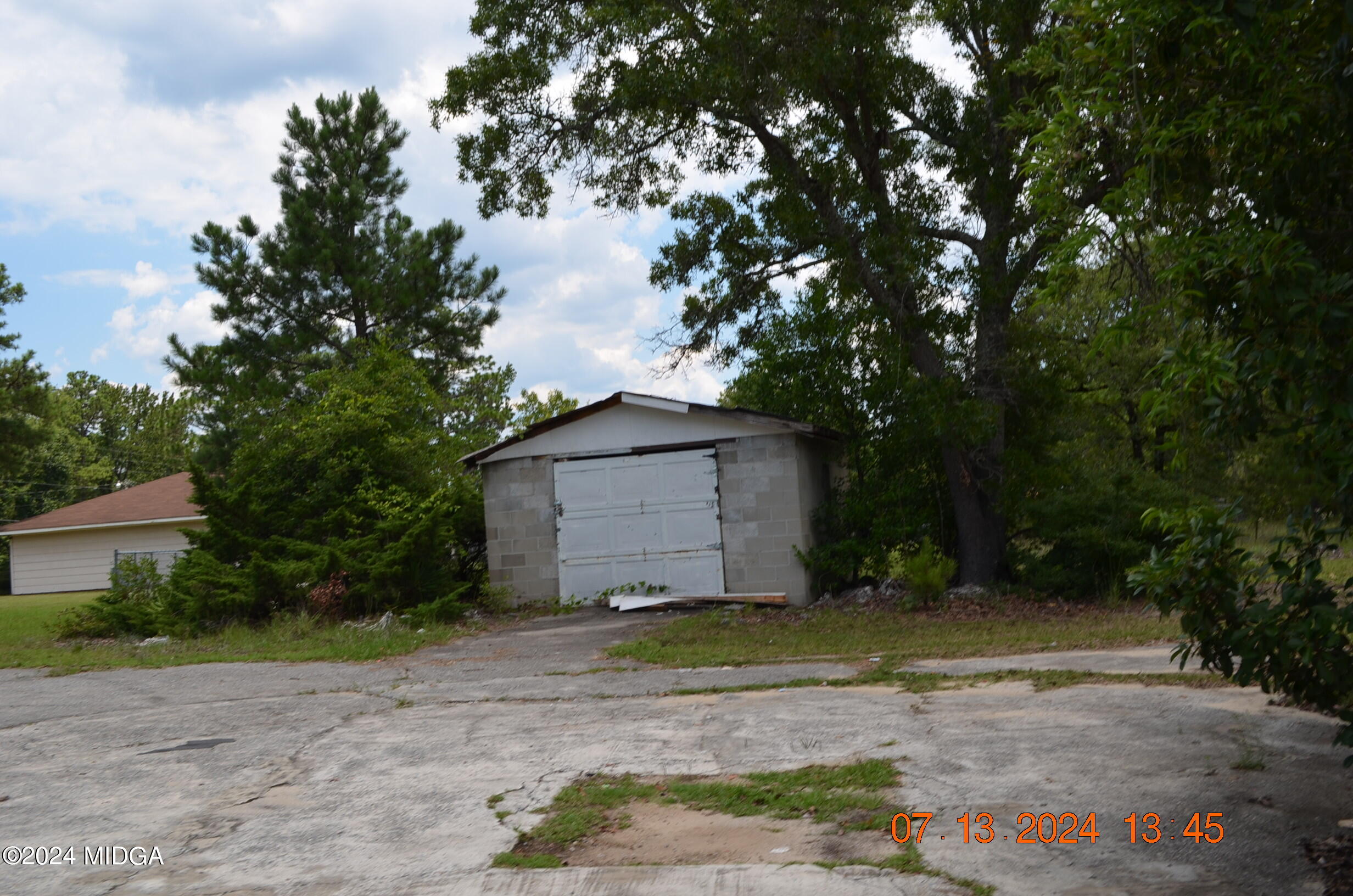 7097 Chant Road Lizella, GA 31052 - Photo 15 of 17 2024-07-13 13.45.01