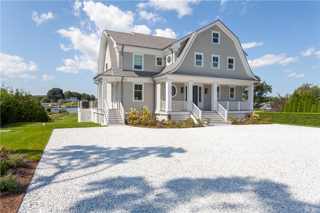 39 Avondale Road Westerly, RI 02891 - Photo 1 of 11