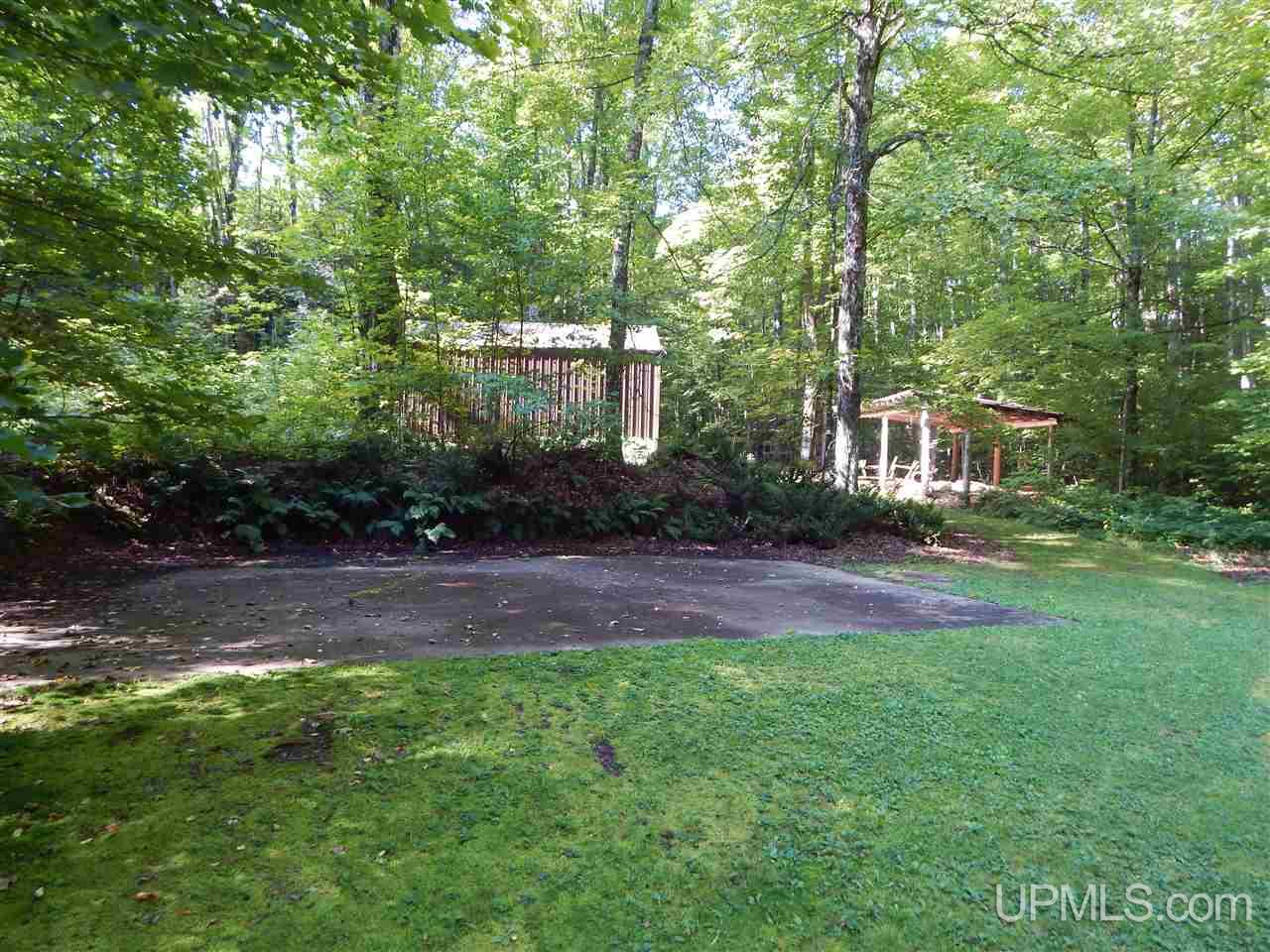 174 Maplewood Road Marquette, MI 49855 - Photo 24 of 31