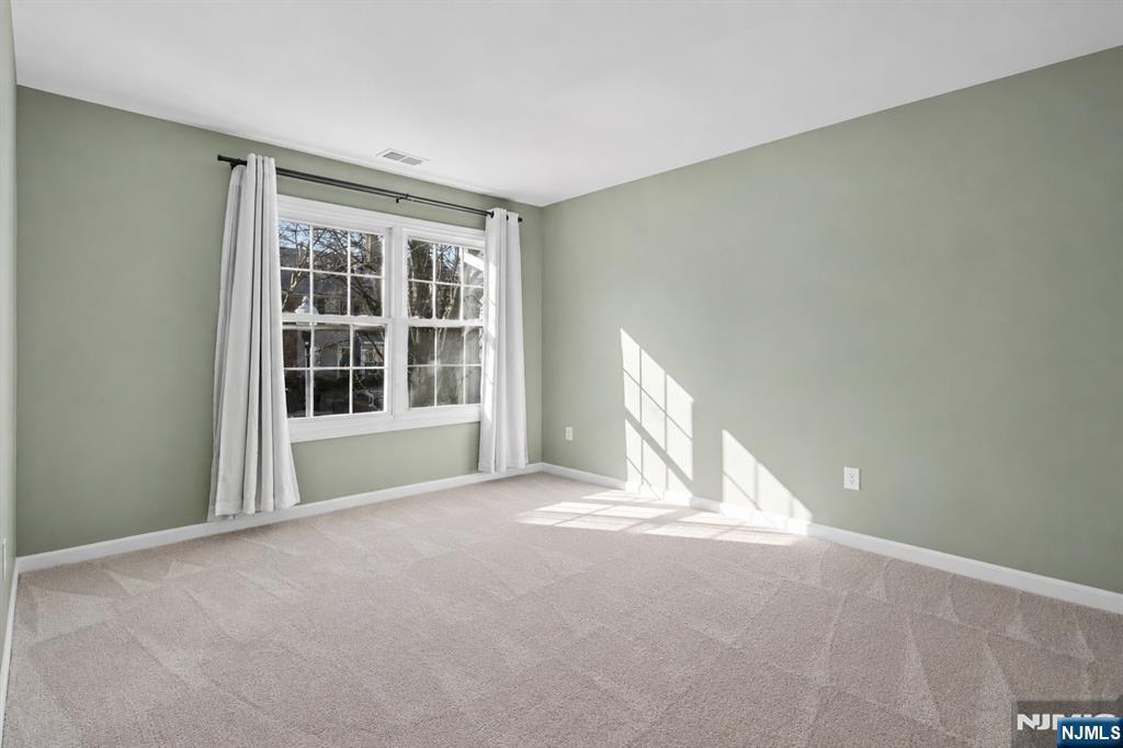 74 Boston Street Newark, NJ 07103 - Photo 9 of 18