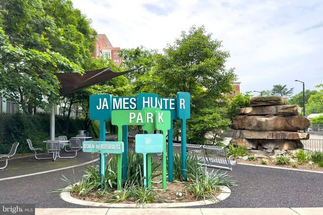 a sign that is on the side of the road