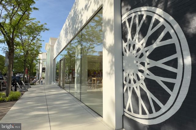 $475,000 | 1200 North Hartford Street, Unit 310, Arlington, VA 22201