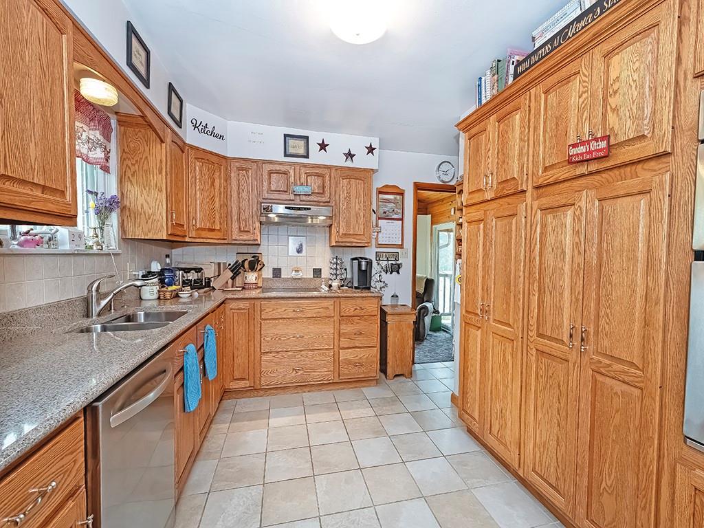 299 Bell Point Road Avonmore, PA 15618 - Photo 9 of 25 Gallery Image 9