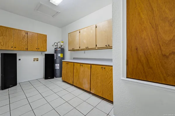 $799,900 | 2212 Farm To Market 466, Seguin, TX 78155