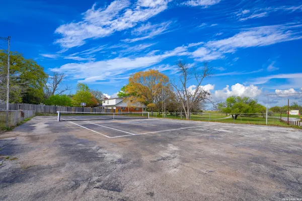$799,900 | 2212 Farm To Market 466, Seguin, TX 78155