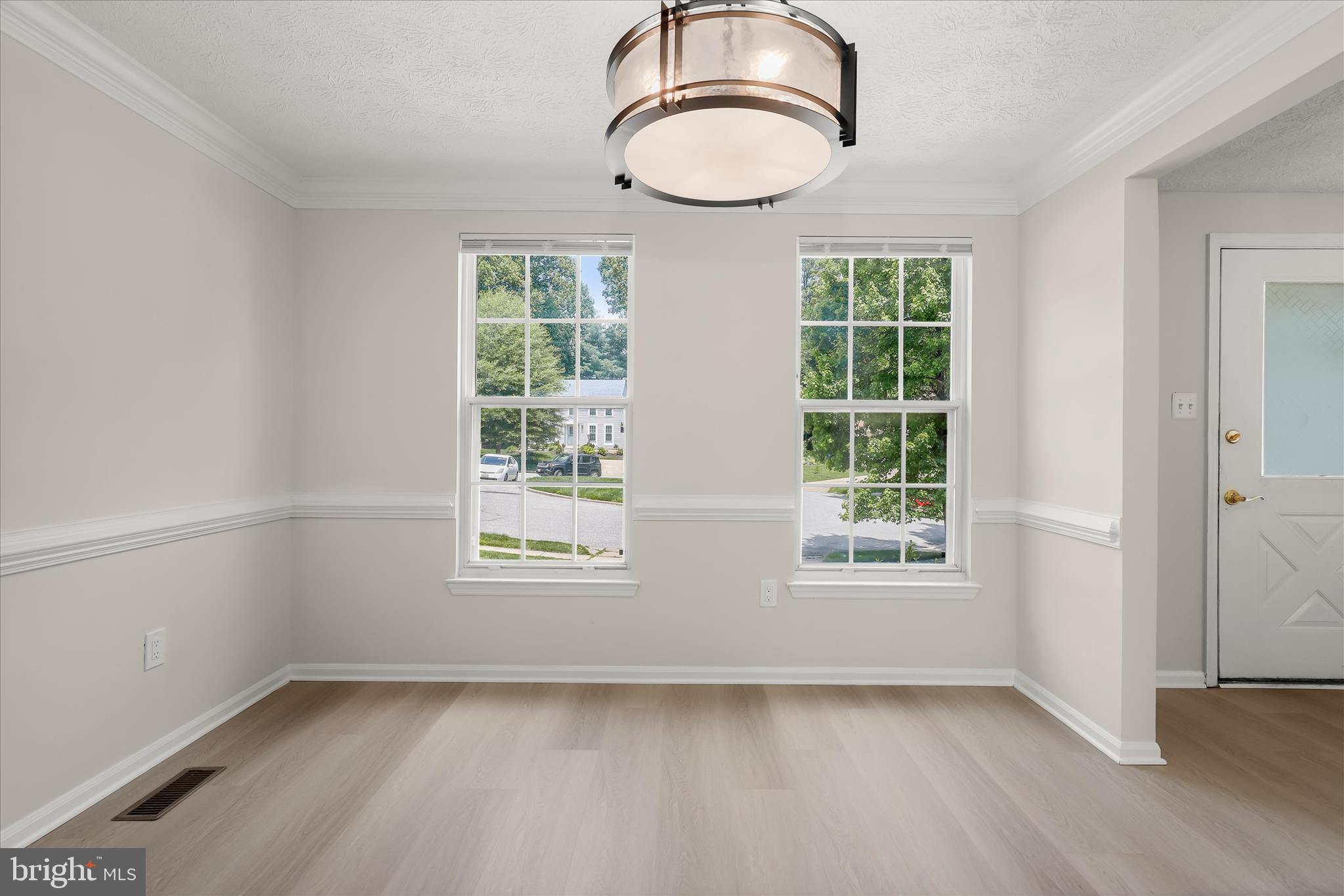 5934 Iron Frame Way Columbia, MD 21044 - Photo 15 of 44 Dining Room
